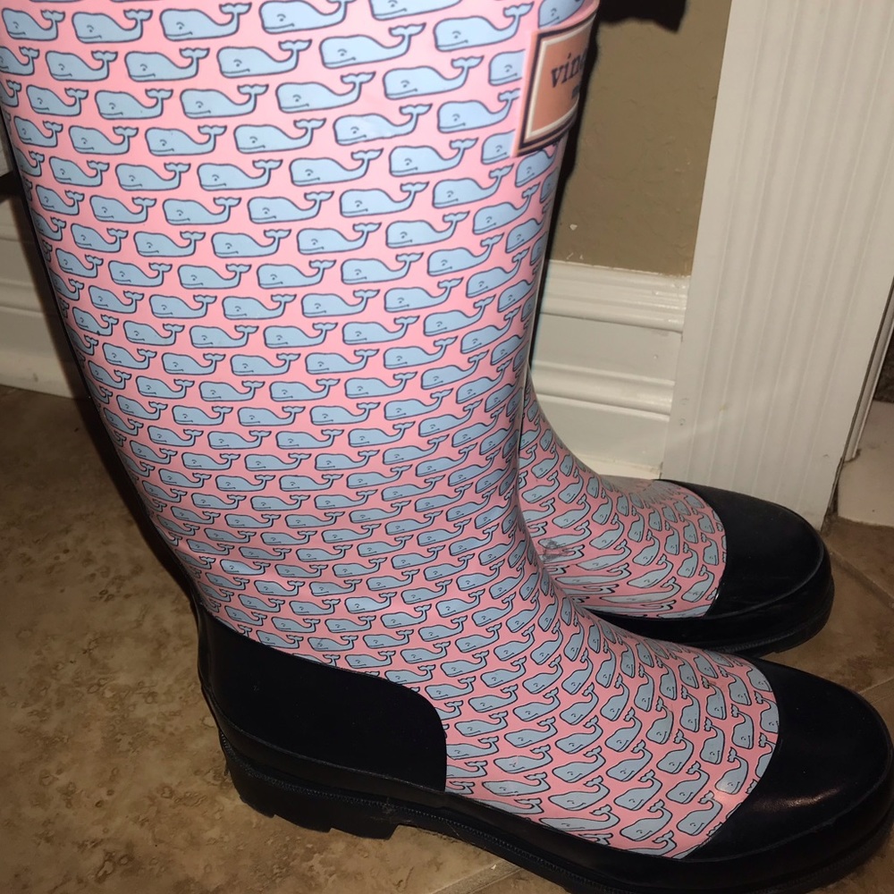 vineyard vines boots